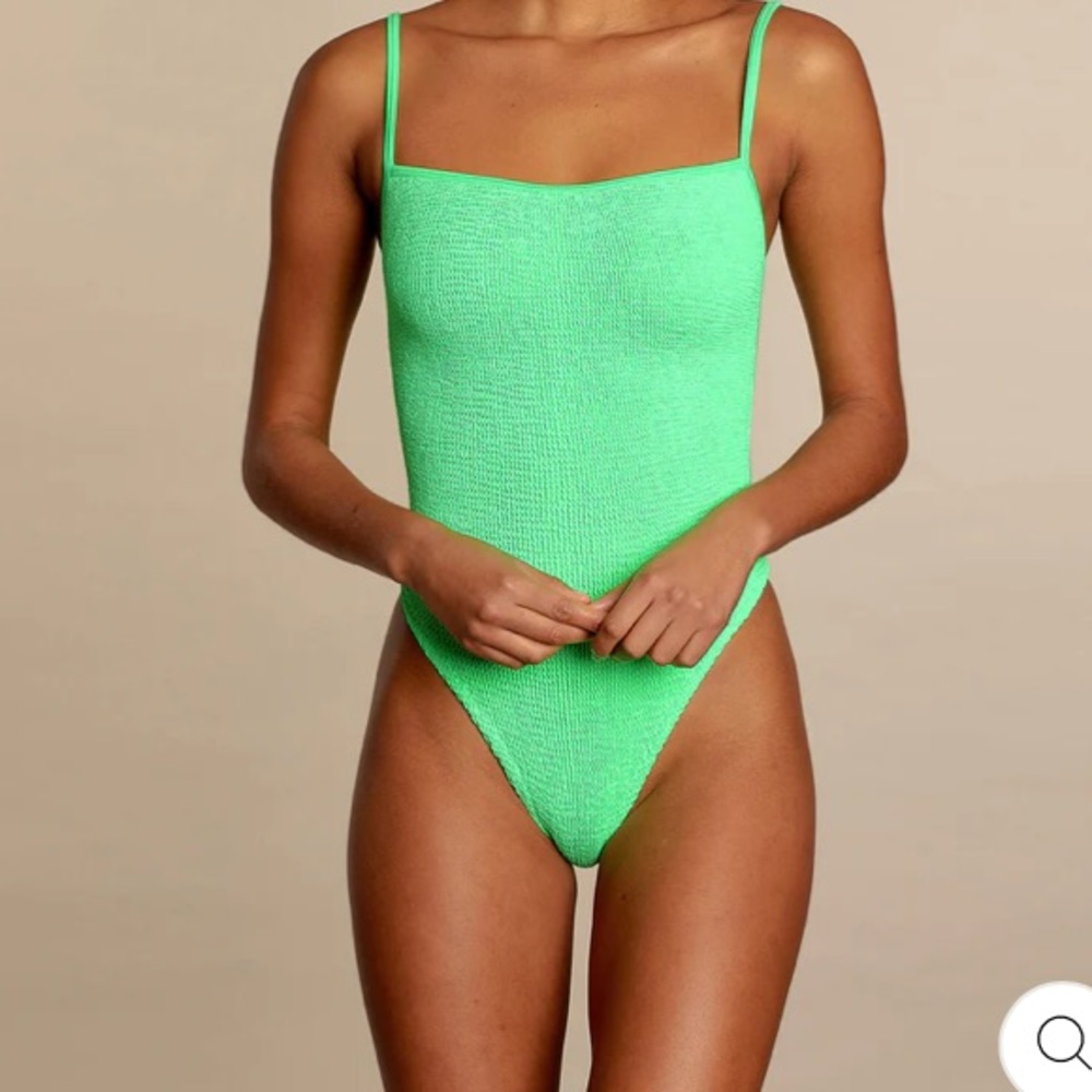 NEVER WORN Hunza G Bathing Suit